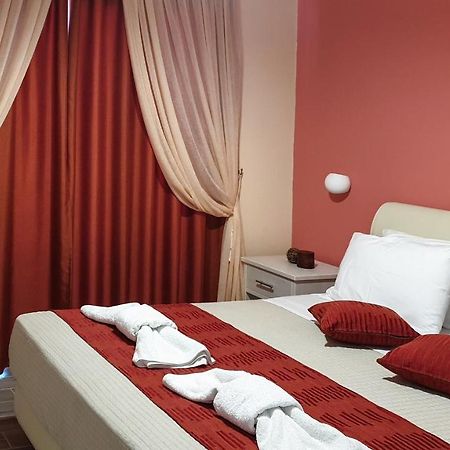 Helen Apartments & Studios Agios Stefanos Avliotes  Exterior foto